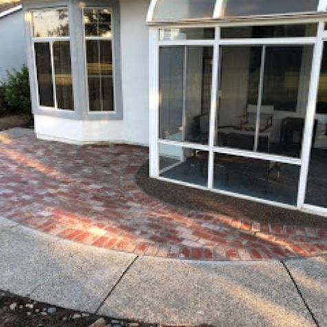 this is a picture of Moreno Valley brick pavers